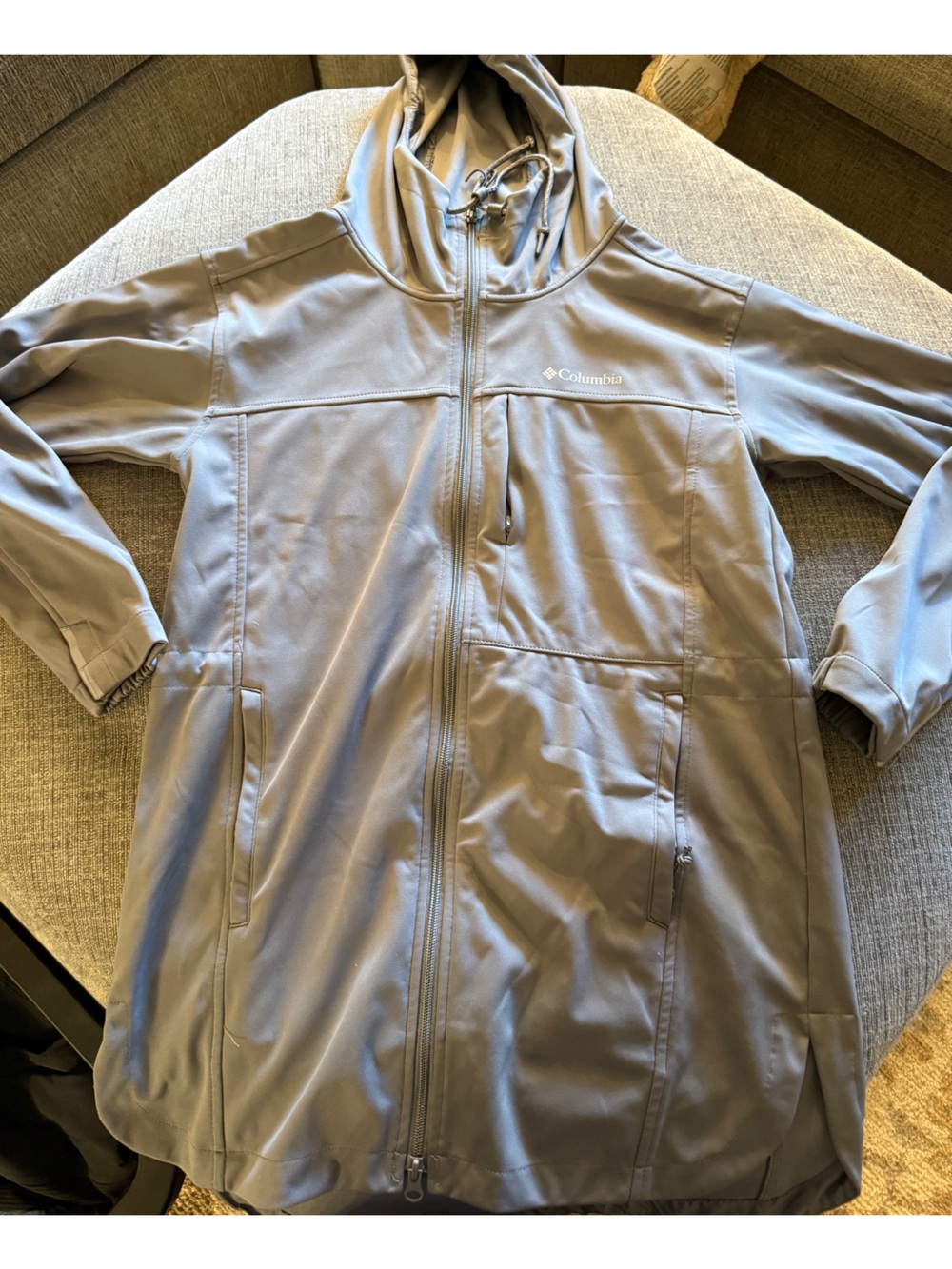 Woman’s Columbia light weight jacket
